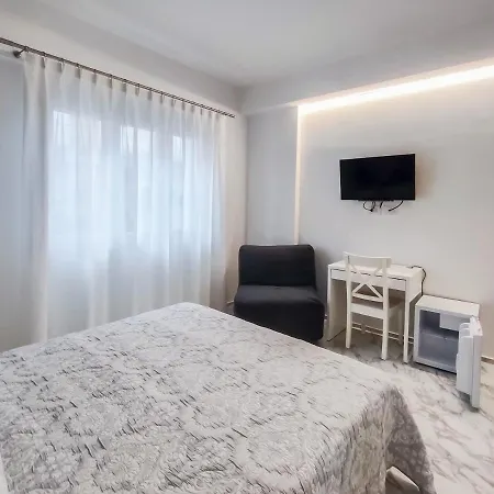 Cubacalatafimi לינה וארוחת בוקר 4*